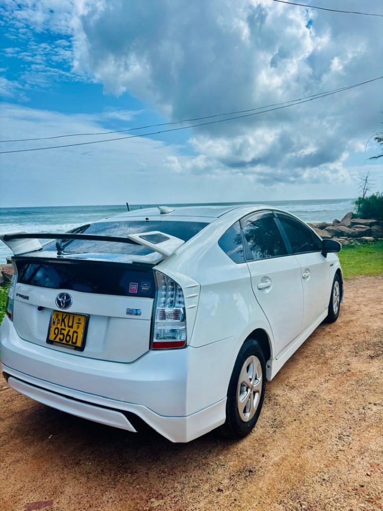Front — Toyota Prius