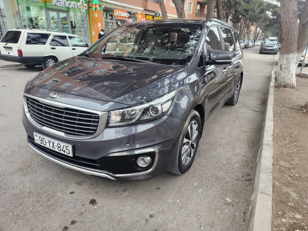 Front — KIA Carnival