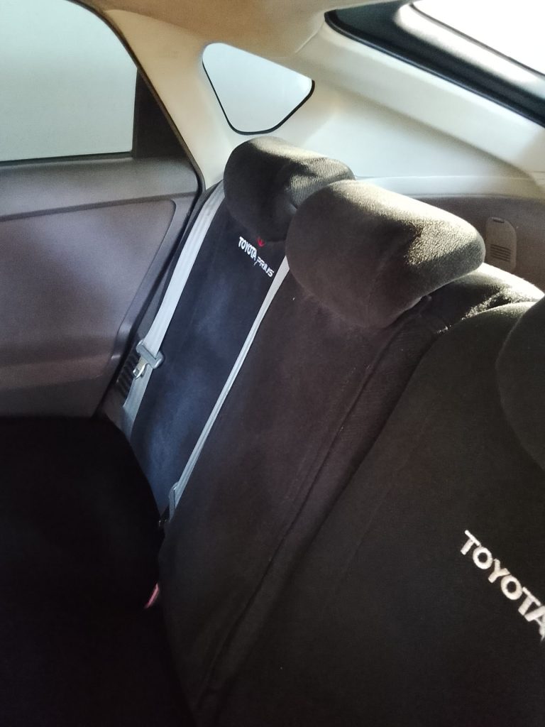 Interior left — Toyota Prius