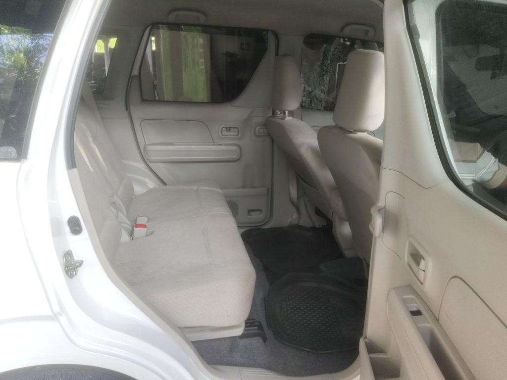 Interior right — Suzuki Fx