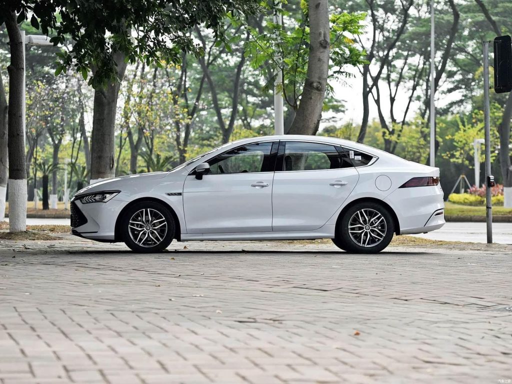 Left side — BYD Qin-Plus