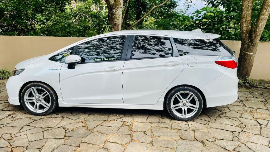 Left side — Honda Fit shuttle