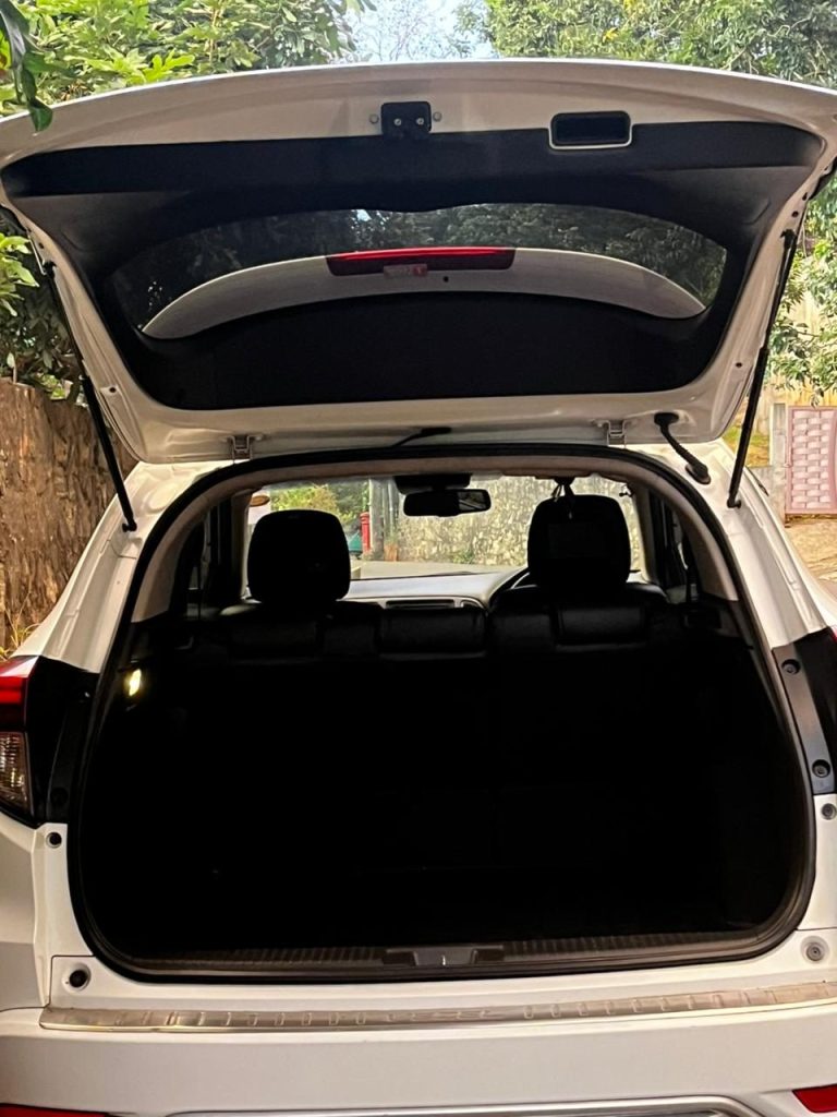 Honda Vezel photo 8