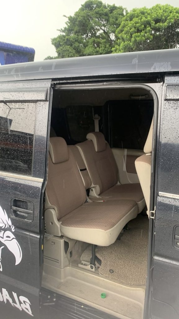 Interior right — Suzuki Every
