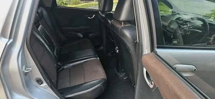 Passenger cabin — Honda Prius