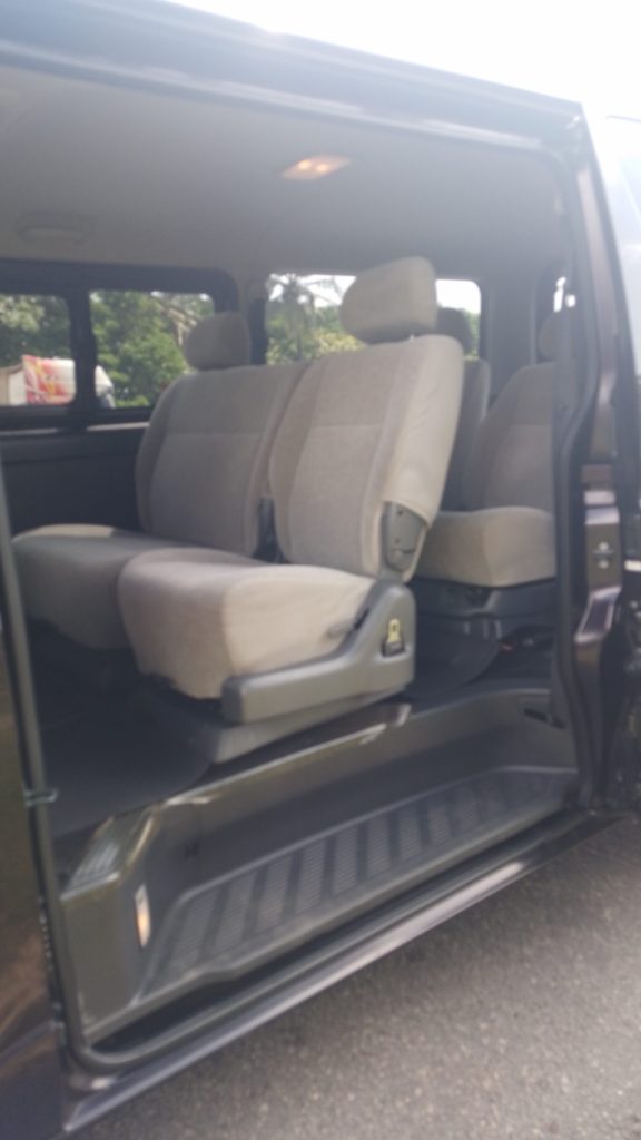 Toyota KDH Hiace Van photo 7