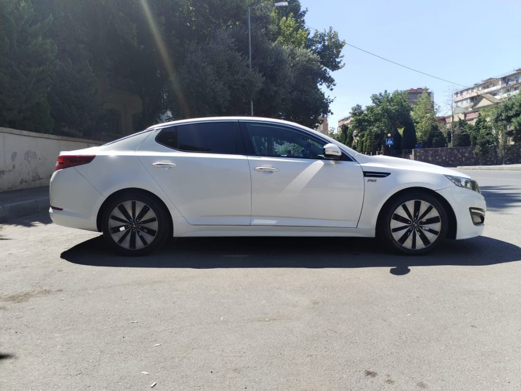 Right side — KIA Optima