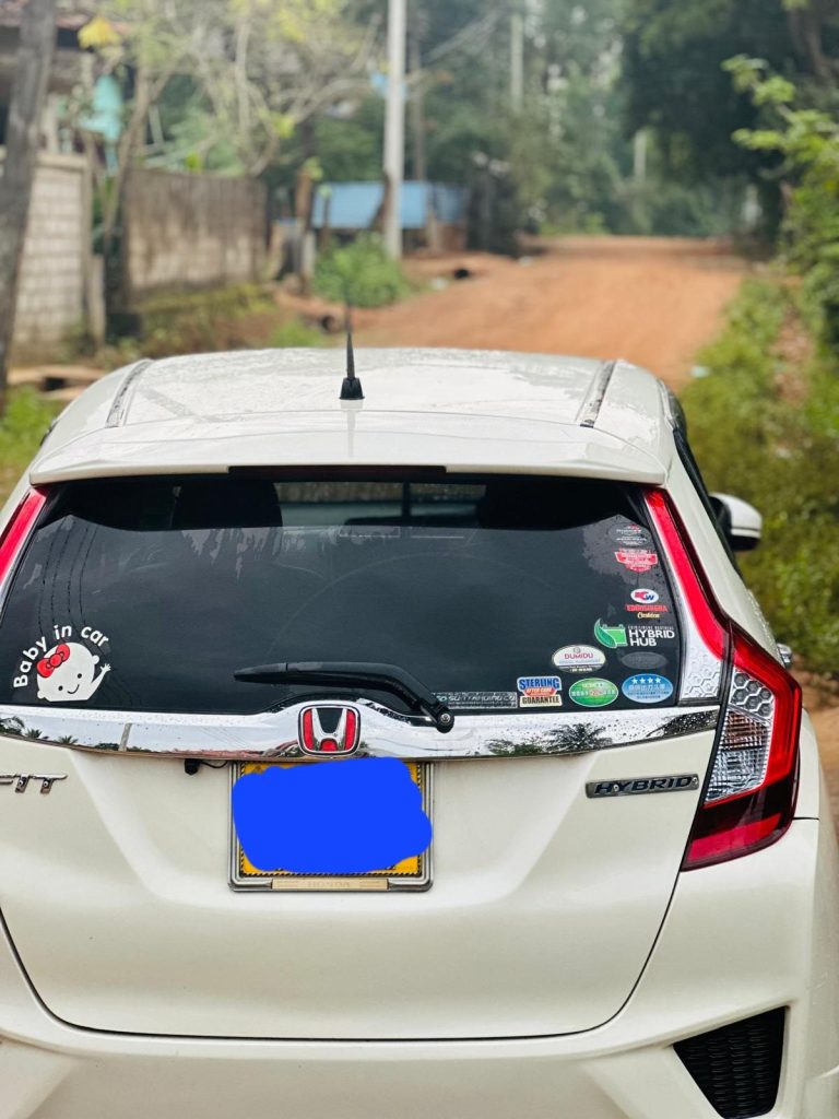 Rear — Honda FIT