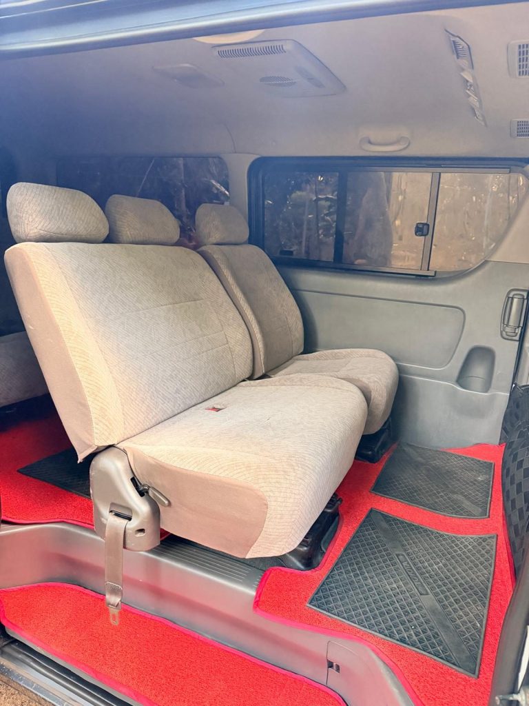 Passenger cabin — Toyota KDH
