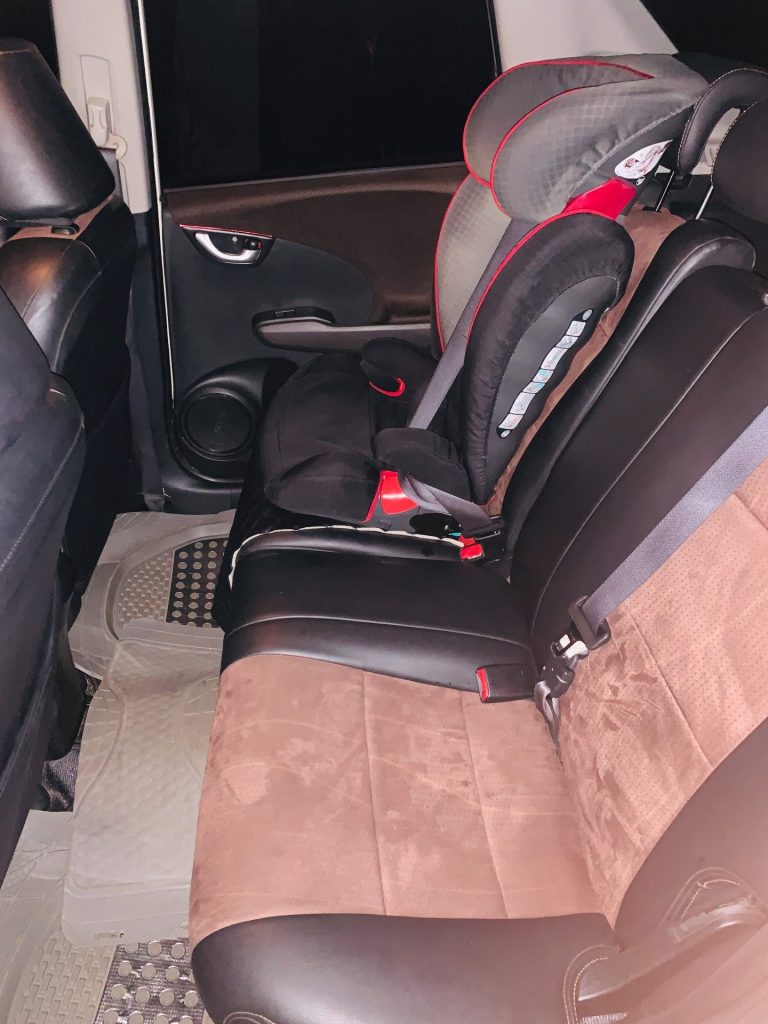 Honda Fit shuttle photo 7