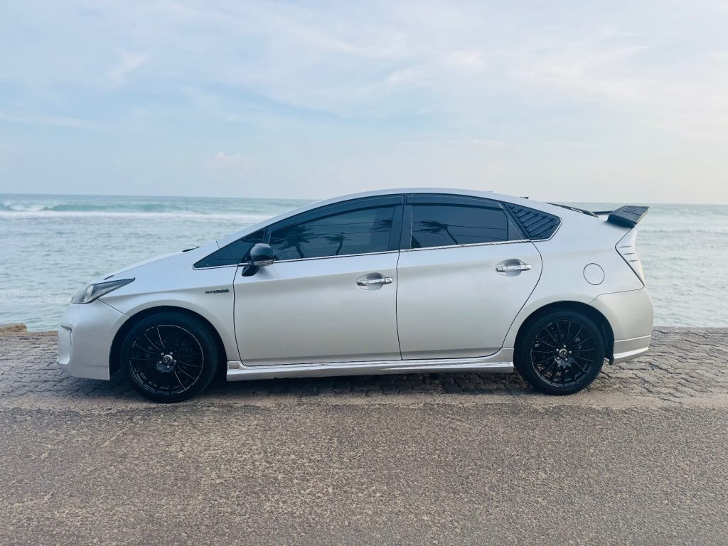 Left side — Toyota Prius
