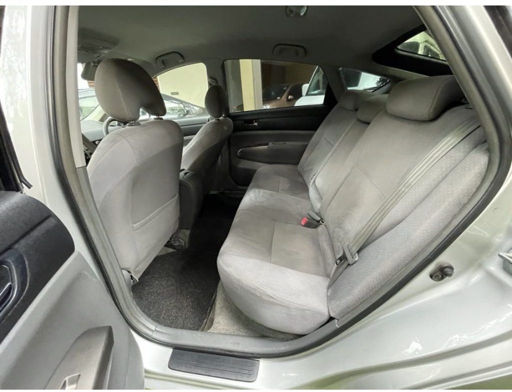 Passenger cabin — Toyota Prius