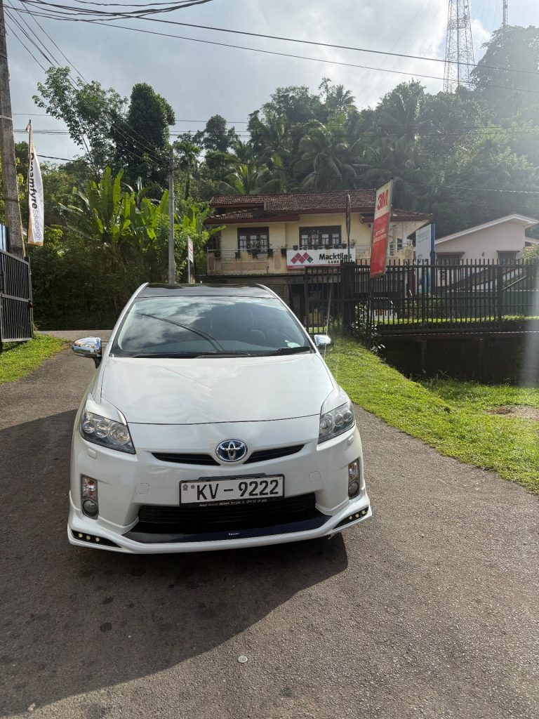 Front — Toyota Prius