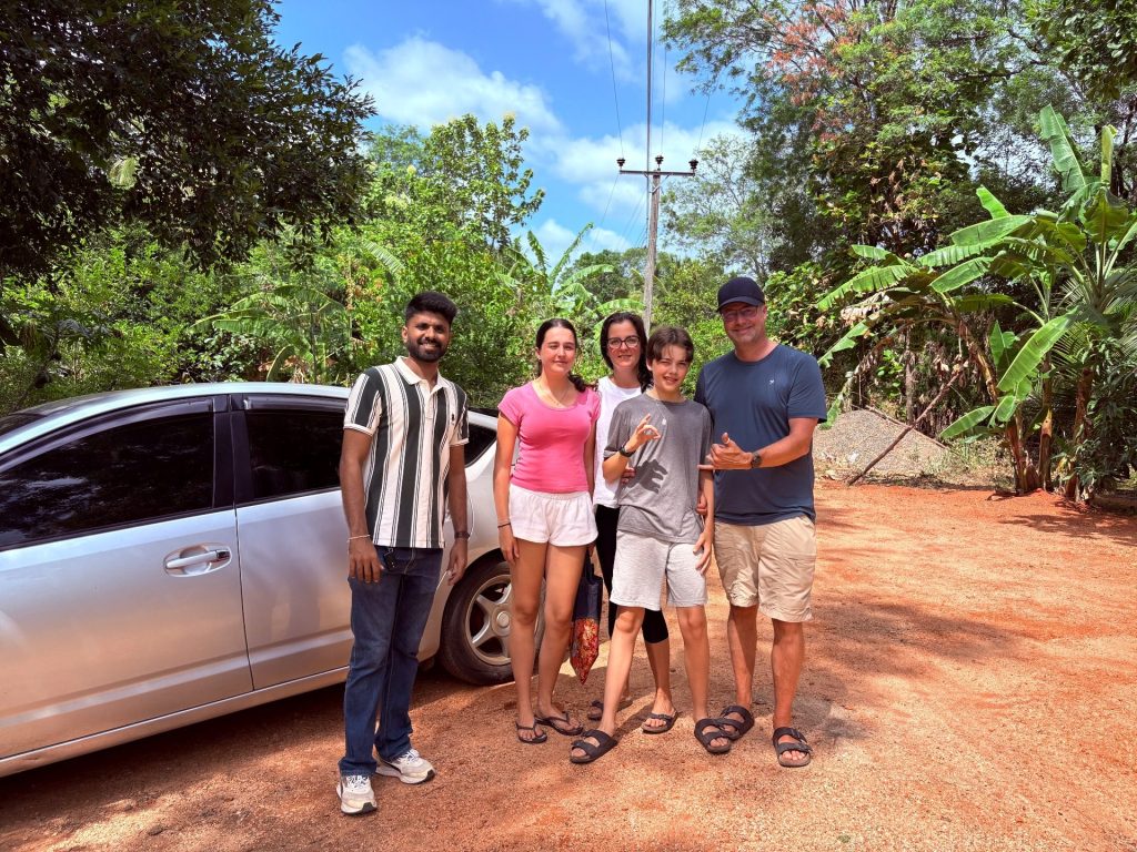 Xplore Lanka Tours service gallery image 5