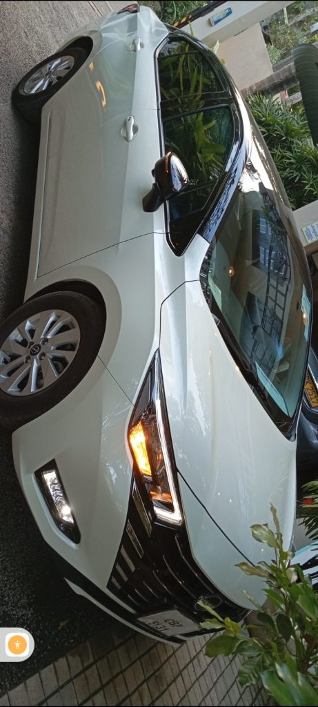 Left side — Nissan almera Almera