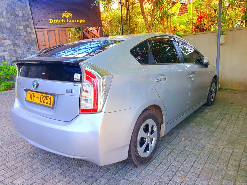 Right side — Toyota Prius