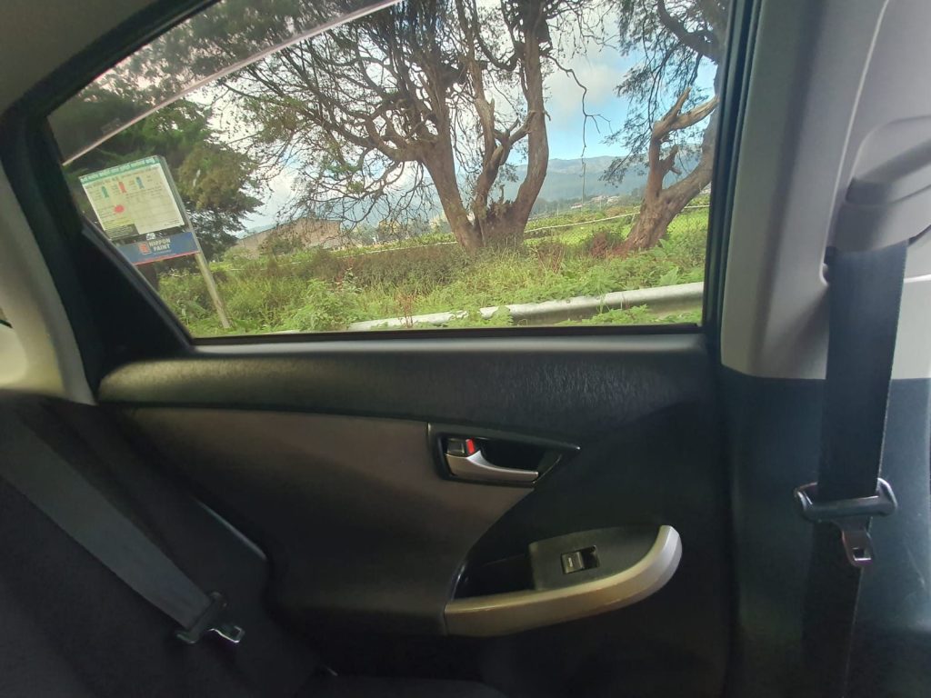 Interior right — Toyota Prius