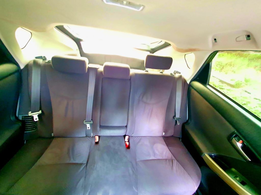 Passenger cabin — Toyota Prius
