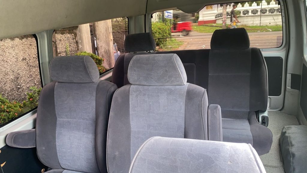 Interior right — Toyota Kdh