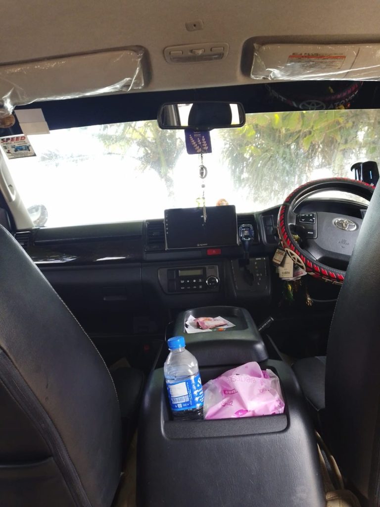 Dashboard — Toyota Toyota Kdh 201