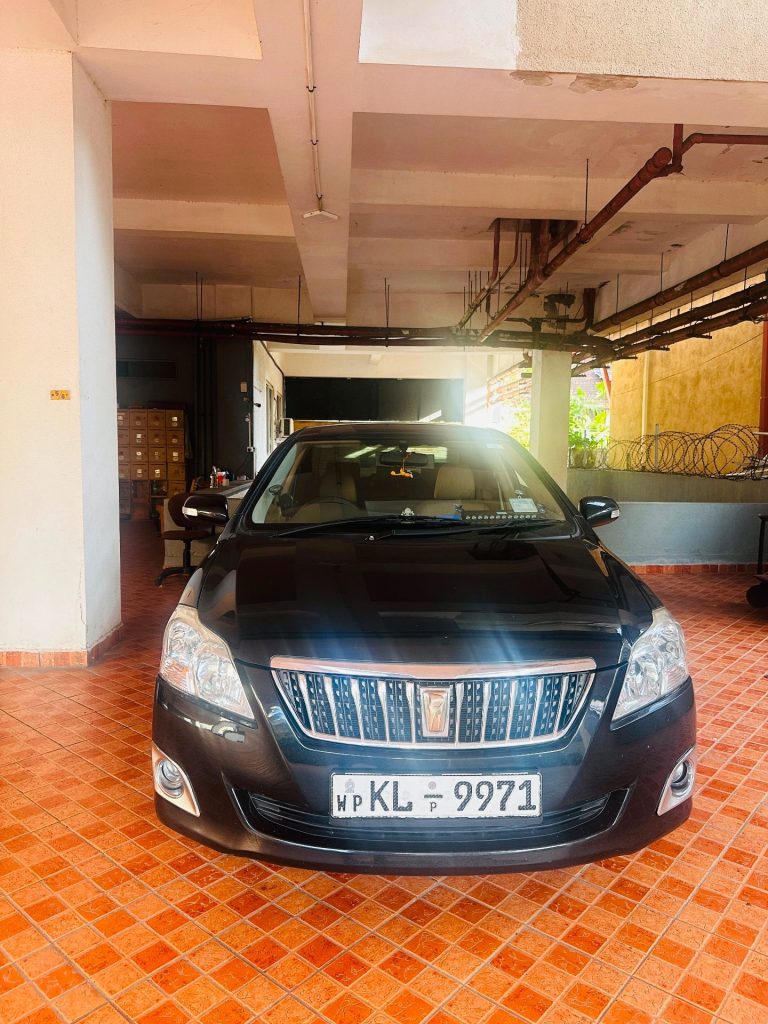 Front — Toyota Premio