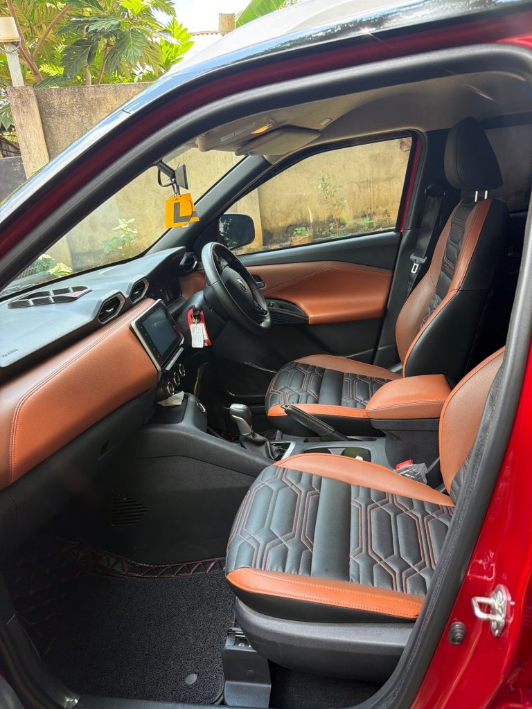Dashboard — Nissan Megnite