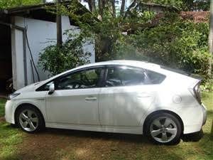 Right side — Toyota Prius