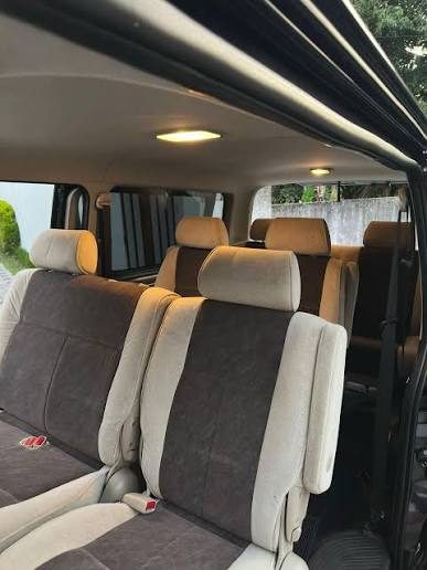 Boot / luggage area — Toyota KDH