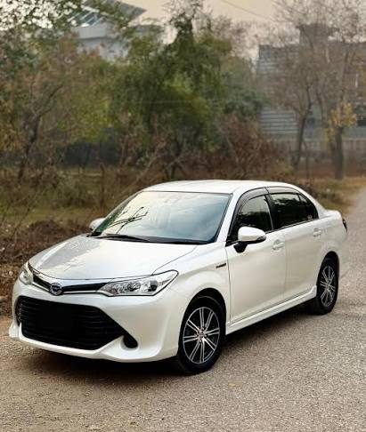 Left side — Toyota Axio