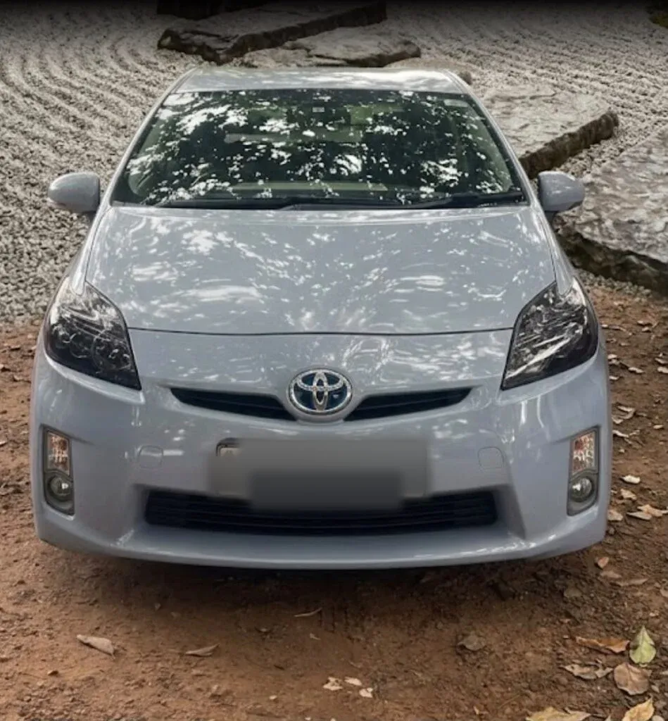 Front — Toyota Prius