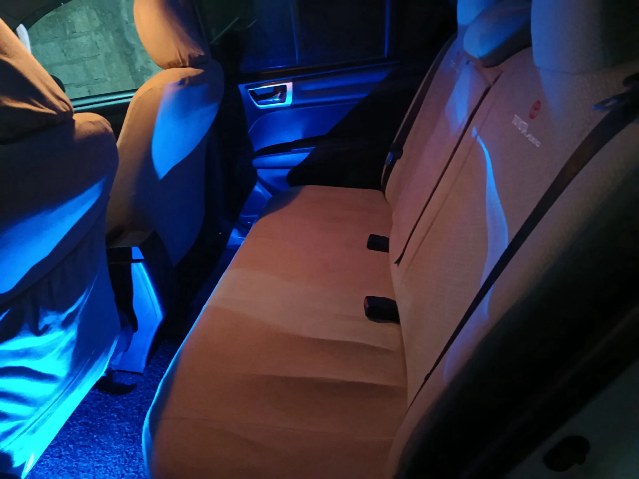 Interior left — toyota axio