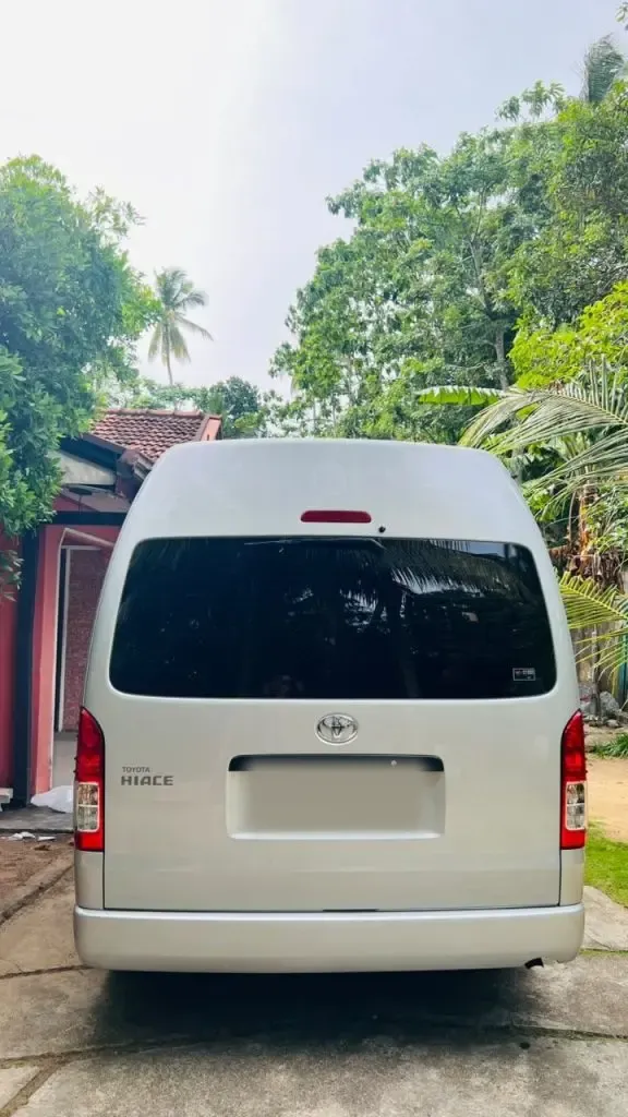 Rear — Toyota kdh
