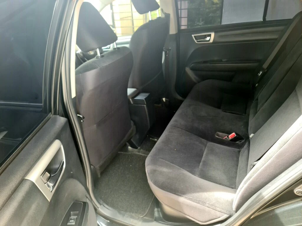 Interior left — Toyota Corolla axio hybrid