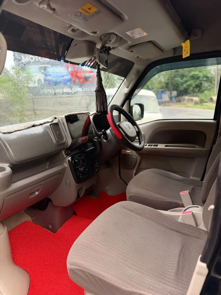 Dashboard — Suzuki Every