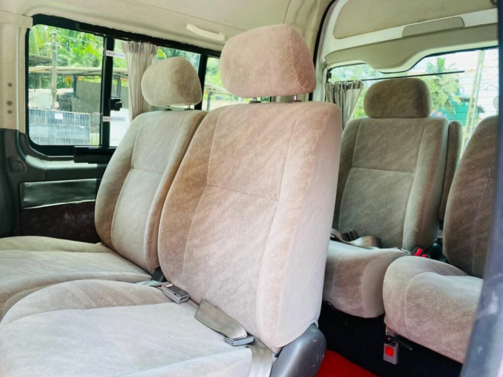 Dashboard — Toyota Van