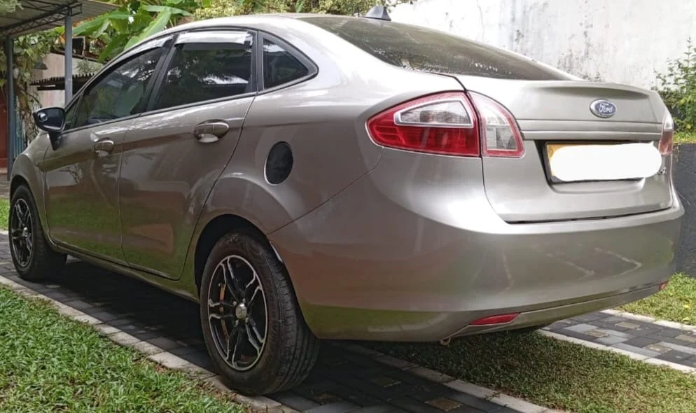Left side — Ford Fiesta