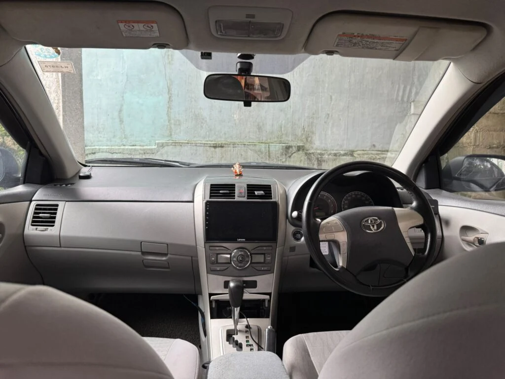 Dashboard — Toyota Axio