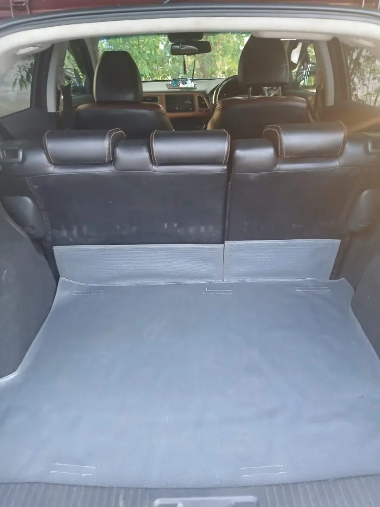 Boot / luggage area — Honda Vizell