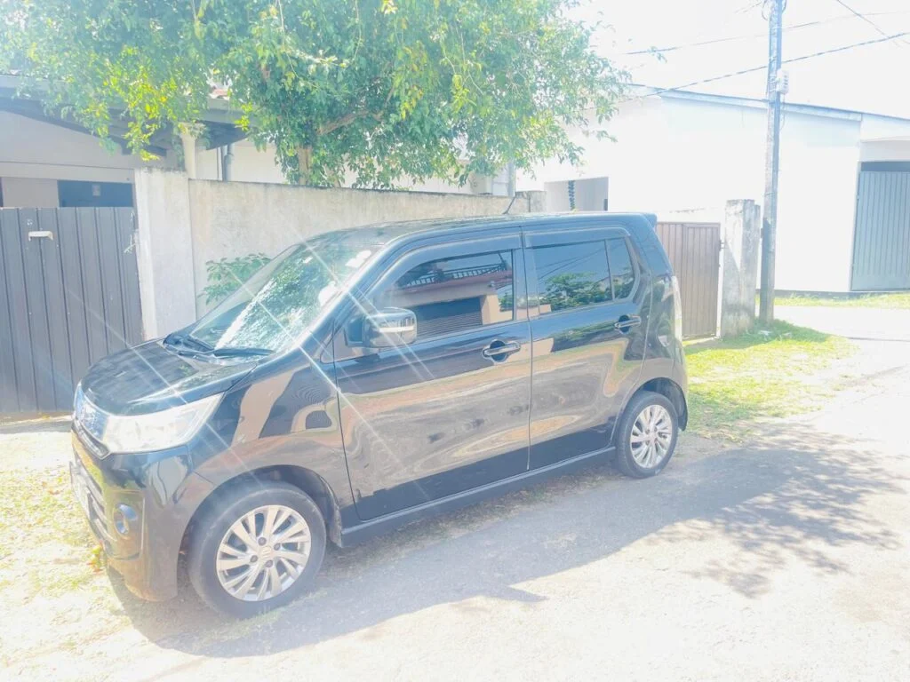 Left side — Suzuki stingray