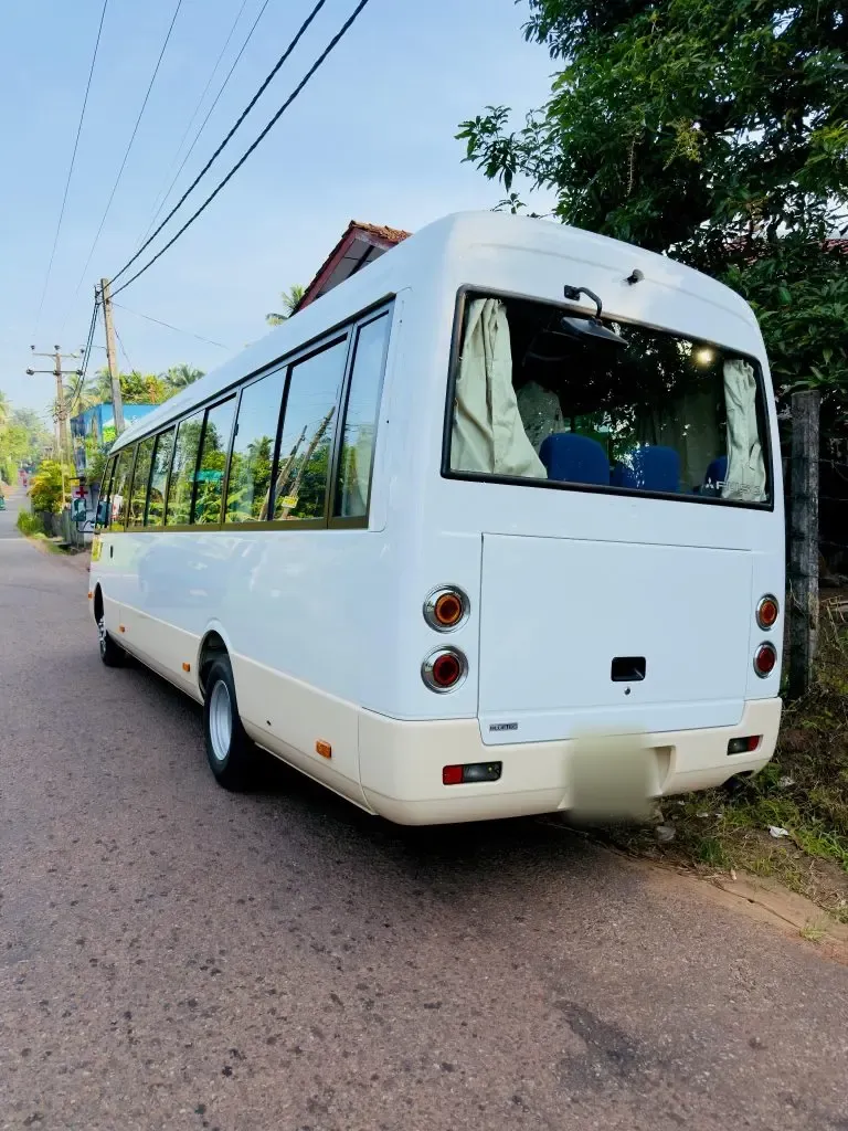 Left side — Toyota Coaster