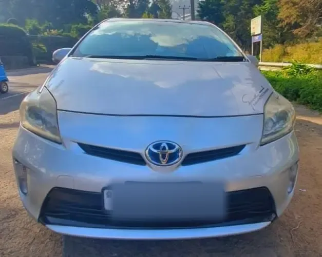 Front — Toyota Prius