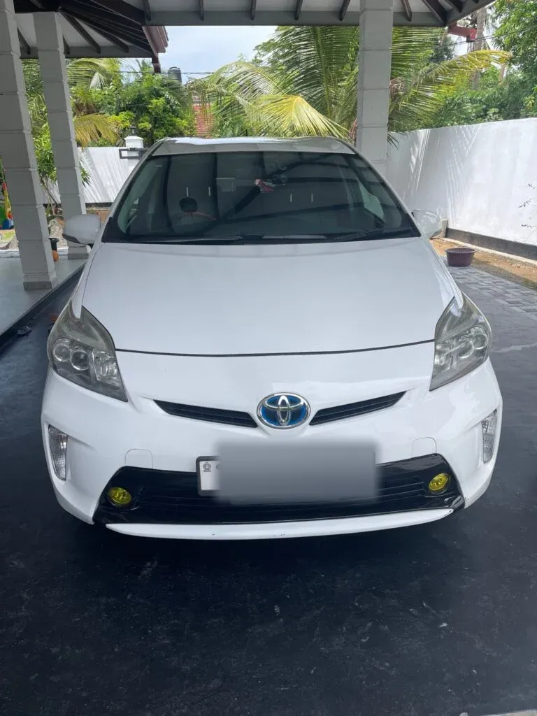 Front — Toyota Prius