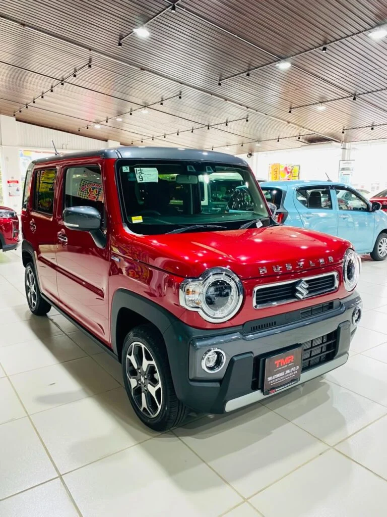 Right side — Suzuki Hustler