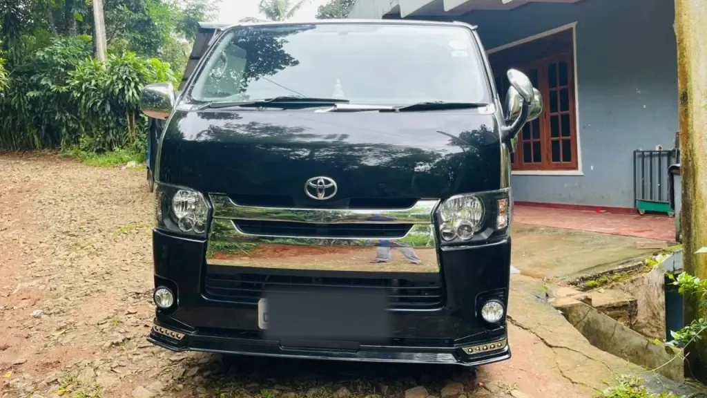 Front — Toyota Hiace