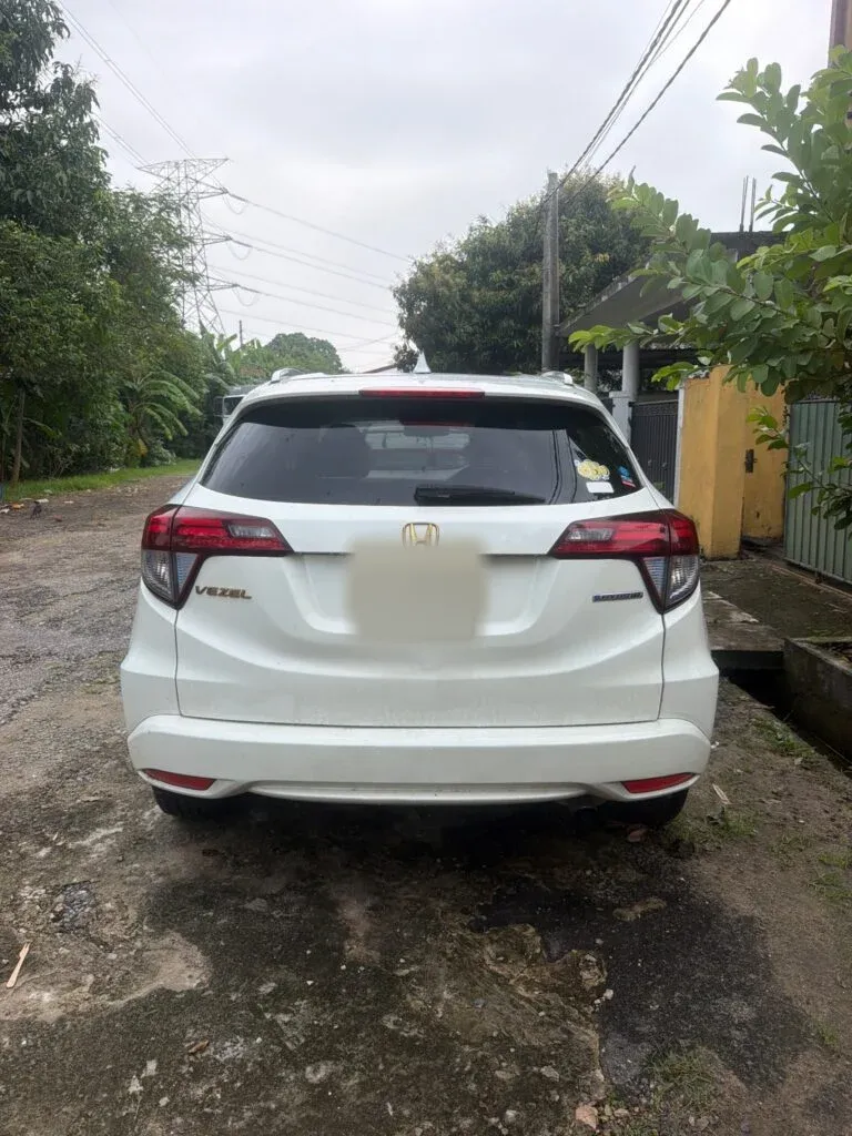 Rear — Honda Vezel