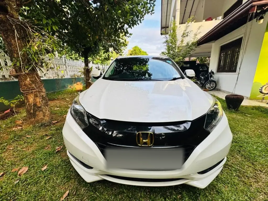 Front — Honda Vezel