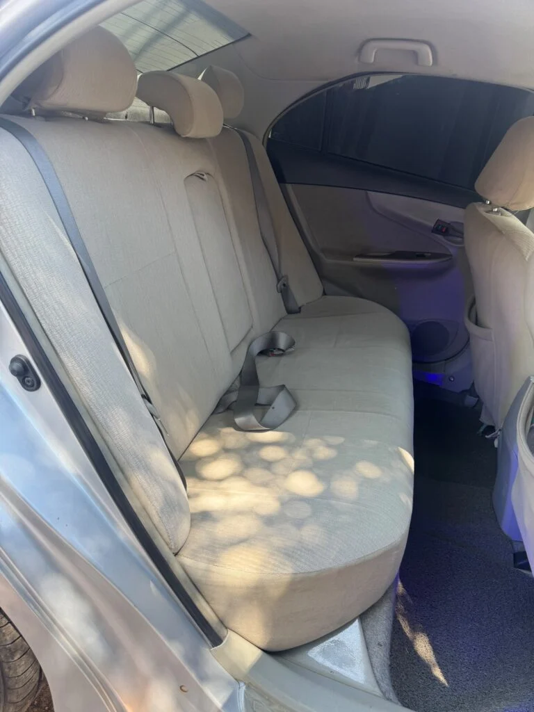 Passenger cabin — Toyota Axio