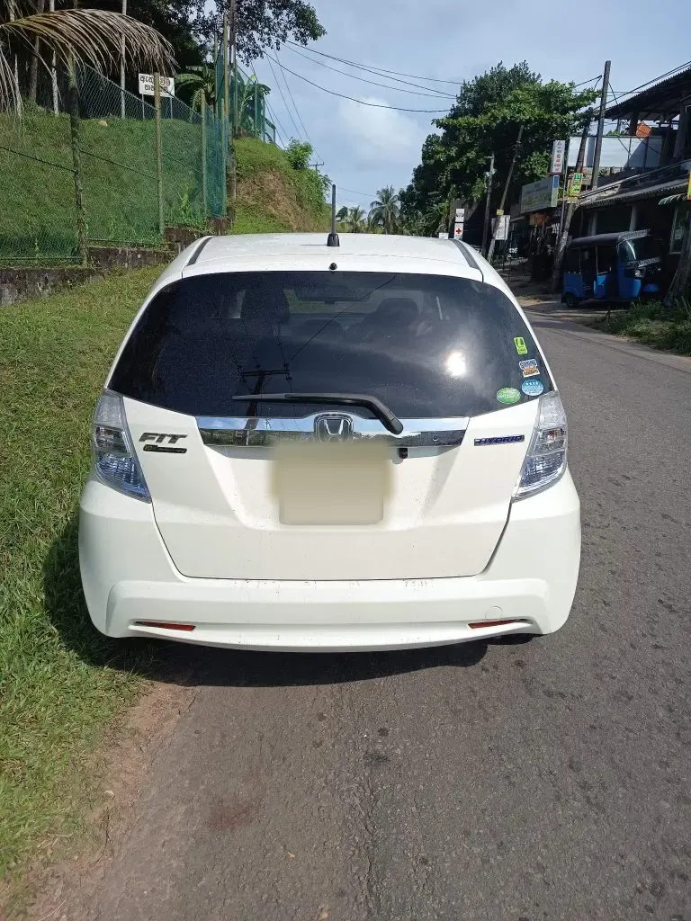Rear — Honda Fit gp1