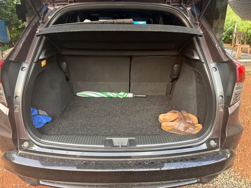 Boot / luggage area — Honda Vezel