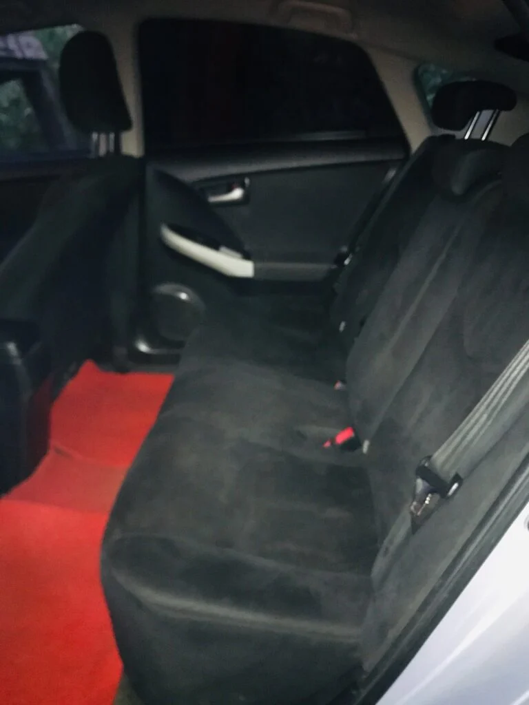 Passenger cabin — Toyota Prius